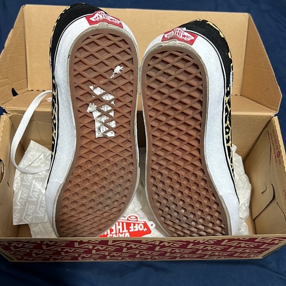 ‼️SOLD‼️ - Picture 3 of 4